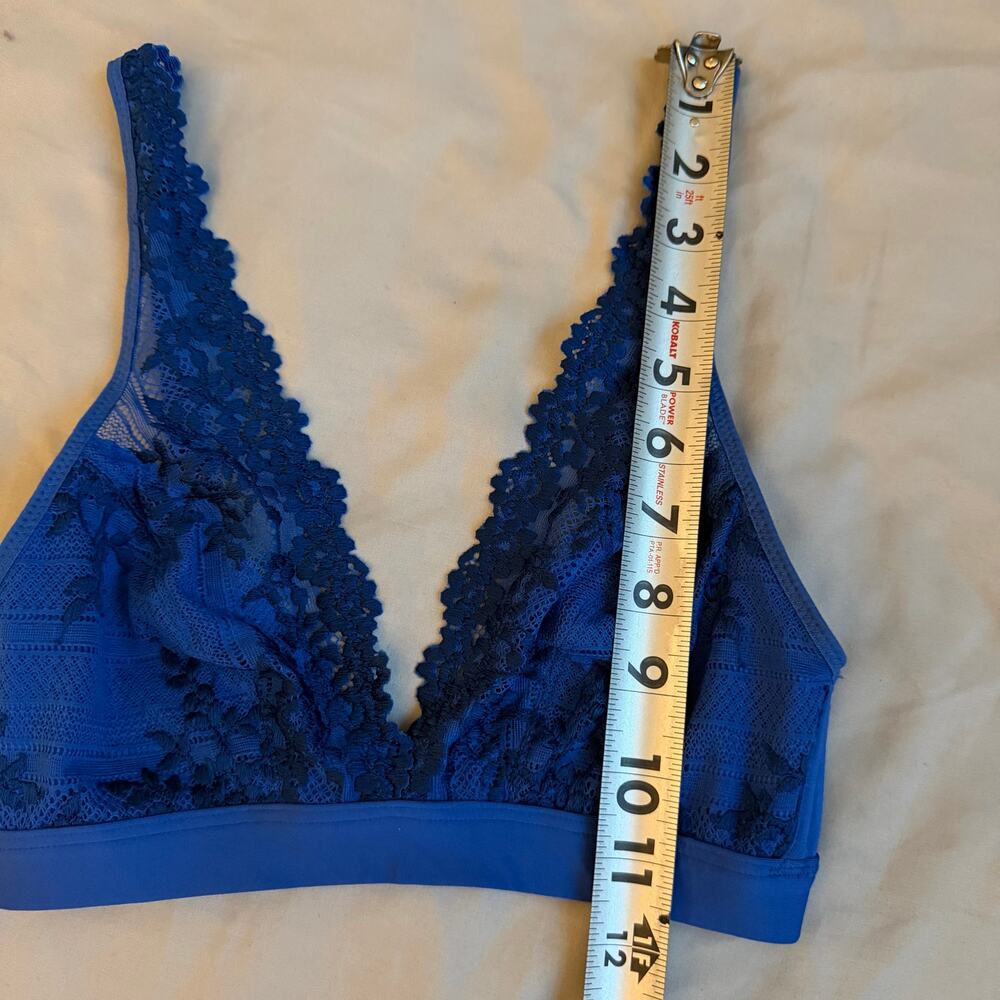 Wacoal Royal Blue, Lace Trim, Deep Plunge, Bralette- 34 - Picture 7 of 9